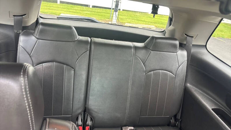 2016 GMC Acadia Denali