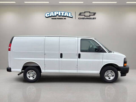 2025 Chevrolet Express 2500