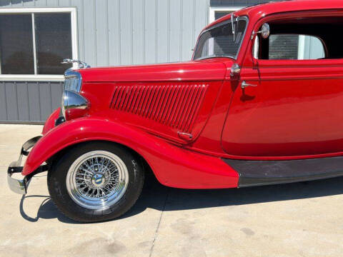 1934 Ford Tudor