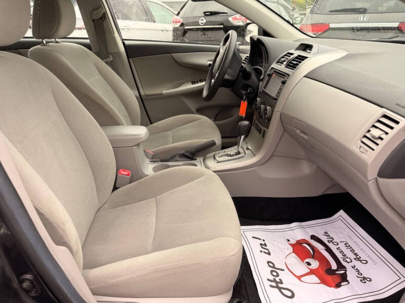 2013 Toyota Corolla LE