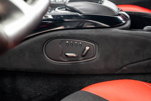 2020 Aston Martin Vantage 25