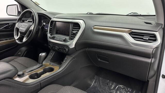 2017 GMC Acadia SLE-2