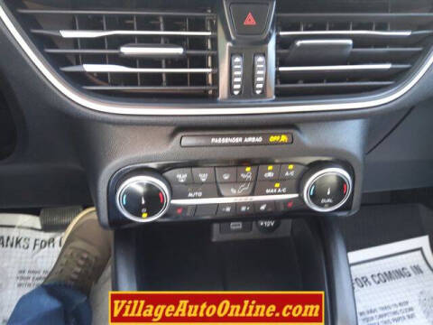 2022 Ford Escape SEL