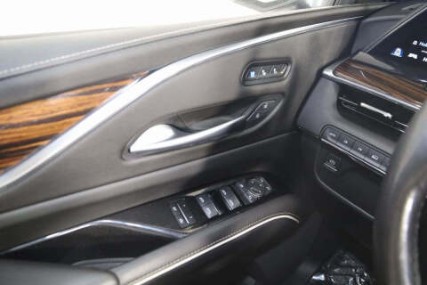 2022 Cadillac Escalade ESV Premium Luxury