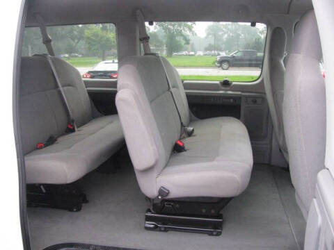 2010 Ford E-Series E-350 SD XLT