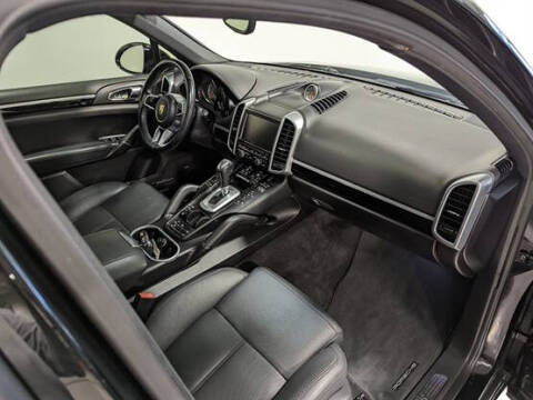 2016 Porsche Cayenne S