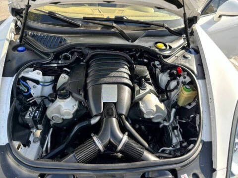 2011 Porsche Panamera 4