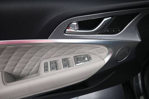 2022 Genesis G70