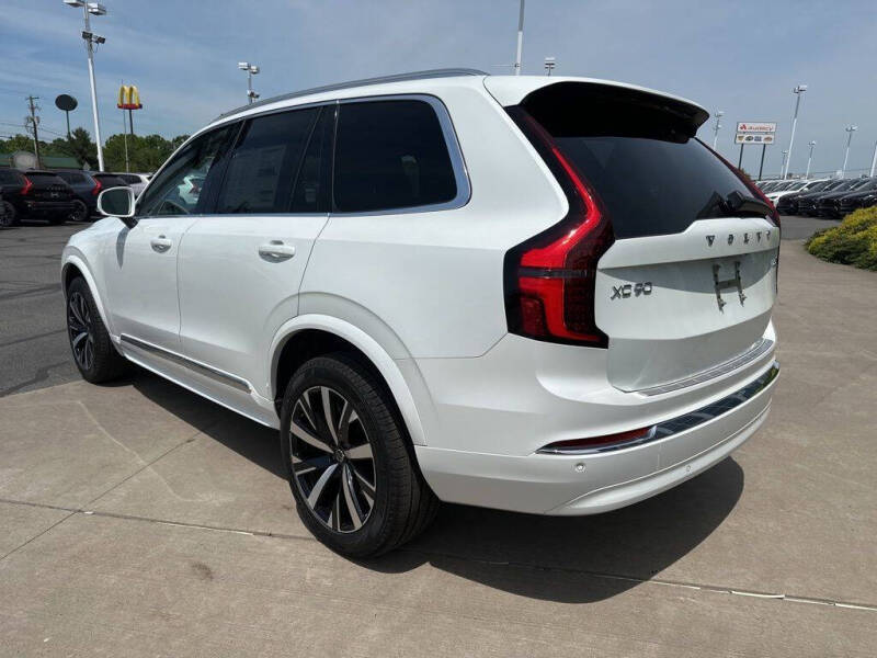 2026 Volvo XC90 B5 Core