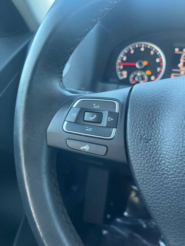 2015 Volkswagen Tiguan S