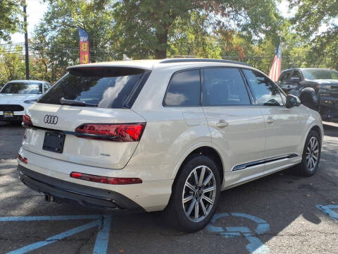 2023 Audi Q7 quattro Premium Plus 45 TFSI