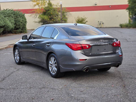 2014 Infiniti Q50 Premium