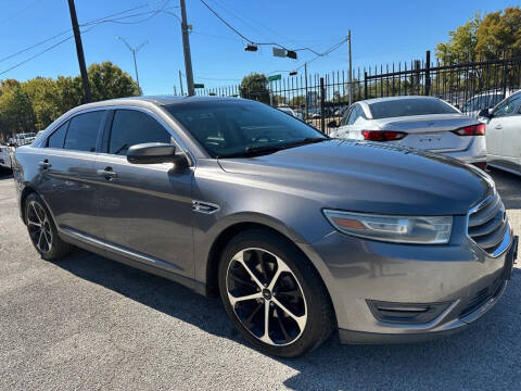 2014 Ford Taurus SEL
