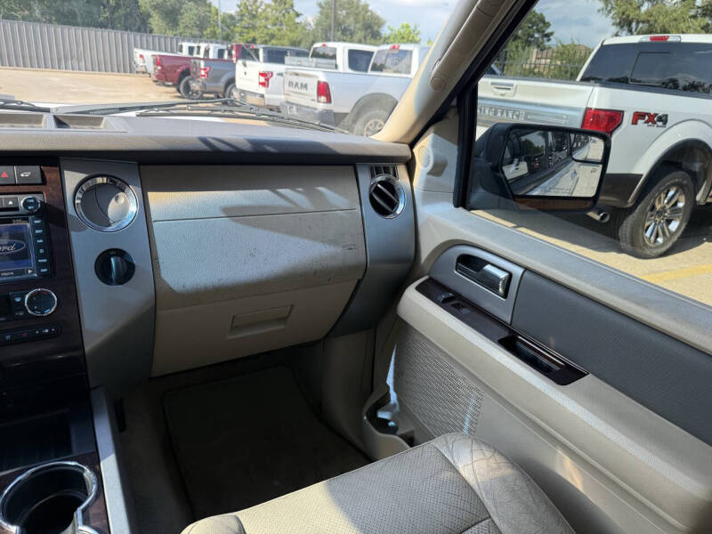 2013 Ford Expedition EL XLT