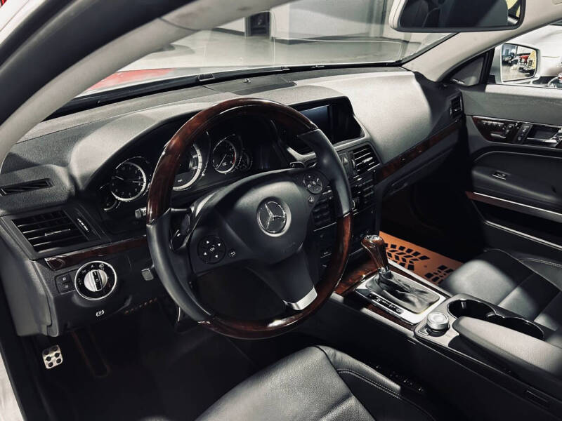 2011 Mercedes-Benz E350