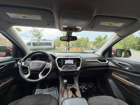2017 GMC Acadia SLE-1
