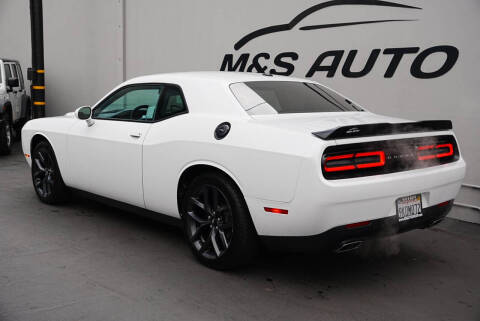 2019 Dodge Challenger SXT
