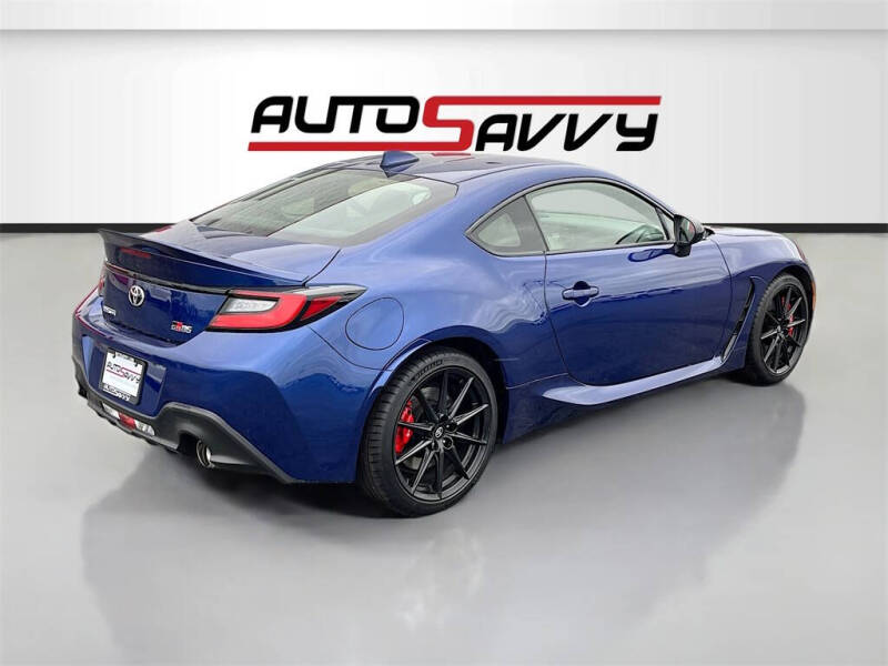 2024 Toyota GR86 Premium