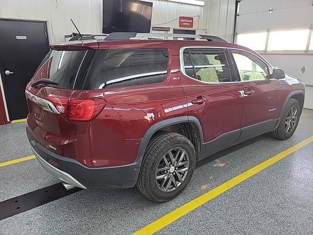 2017 GMC Acadia SLT-1