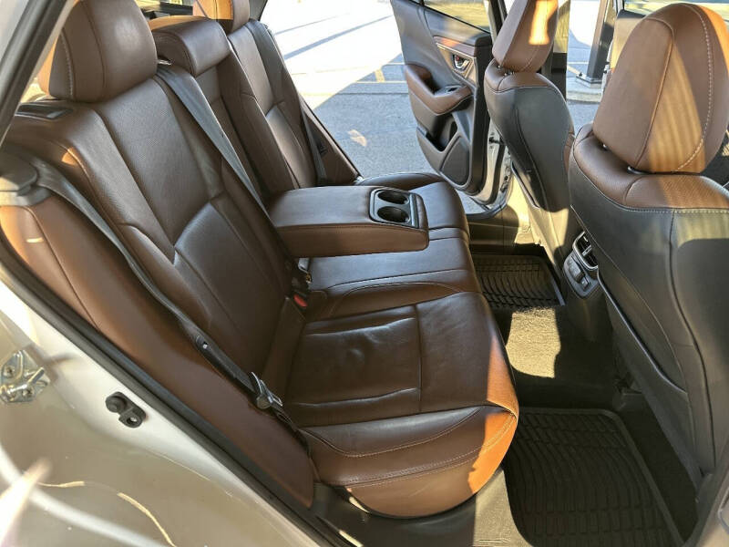 2021 Subaru Outback Touring