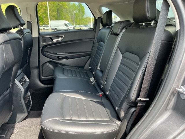2023 Ford Edge 18