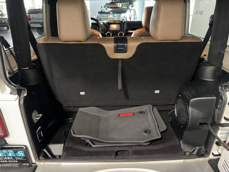 2014 Jeep Wrangler Sahara