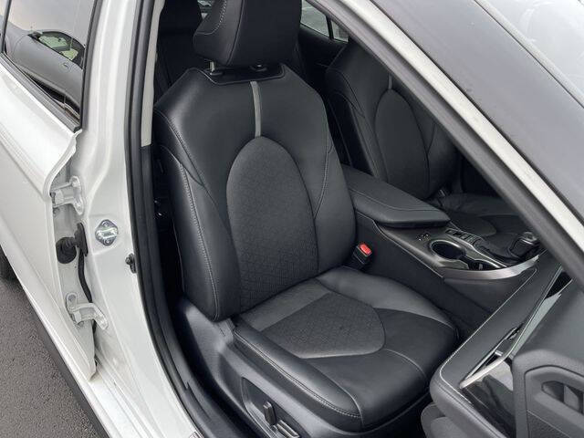 2024 Toyota Camry Hybrid XSE