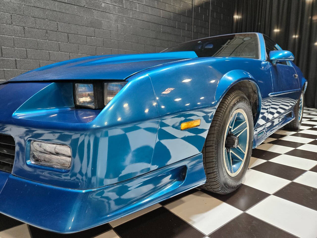 1992 Chevrolet Camaro 14