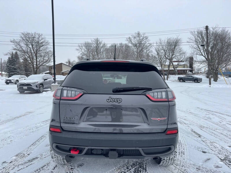 2021 Jeep Cherokee Trailhawk