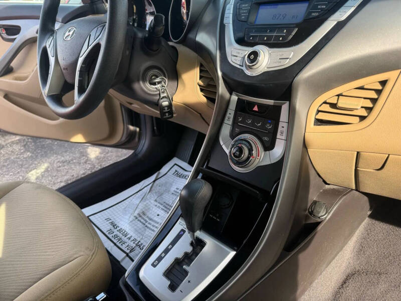 2012 Hyundai Elantra