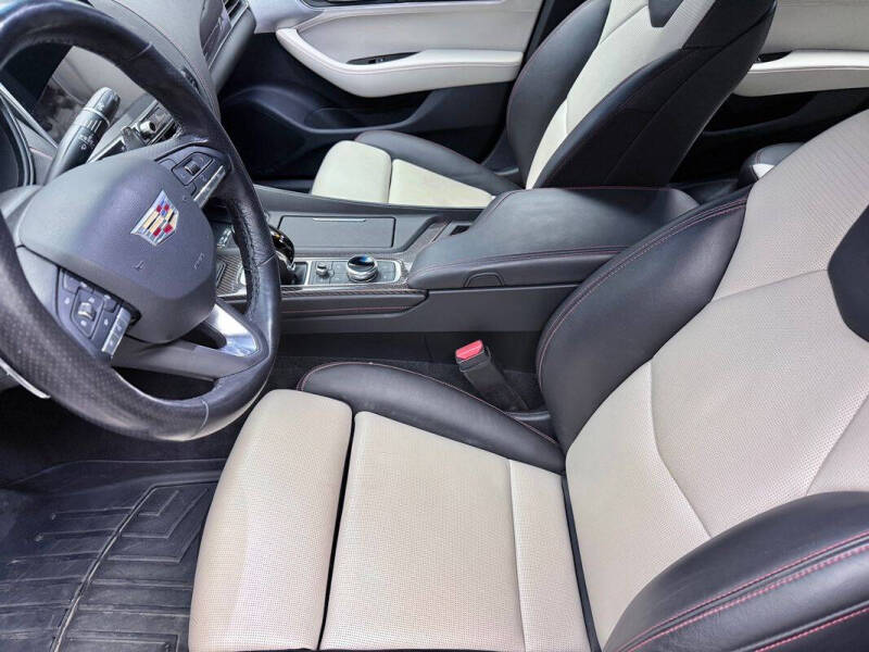 2020 Cadillac CT5 Sport