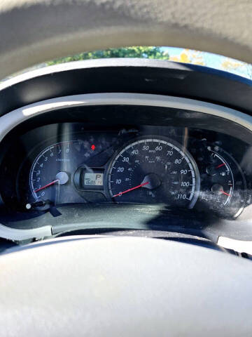 2011 Toyota Sienna LE 7-Passenger