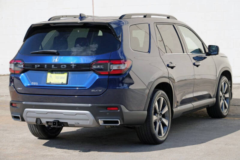 2023 Honda Pilot Elite