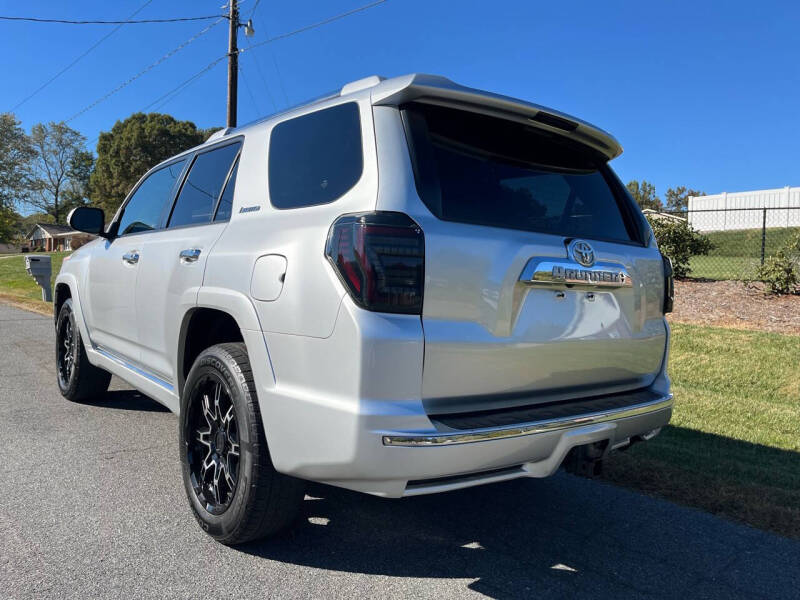 2011 Toyota 4Runner Limited photo 7