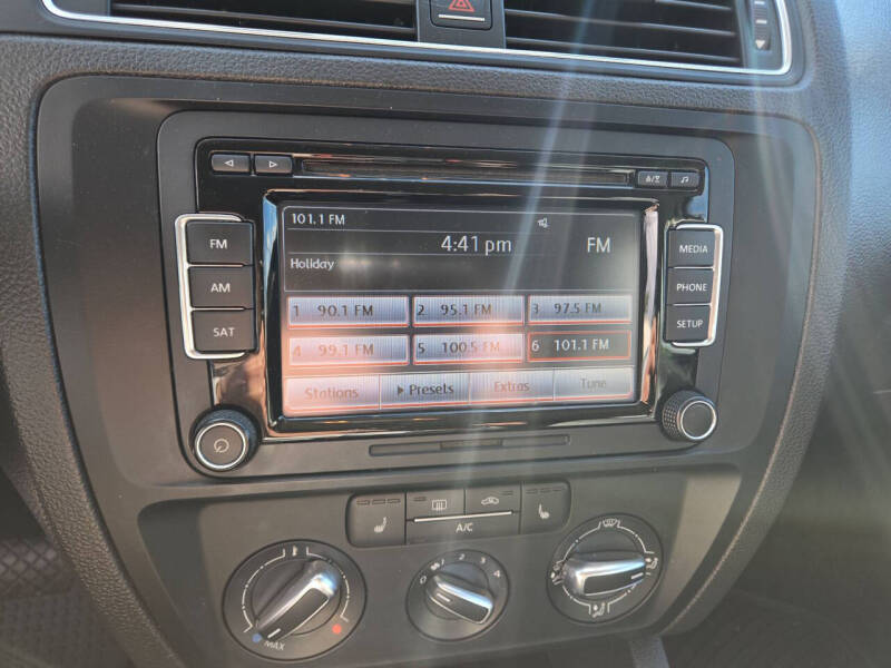 2015 Volkswagen Jetta