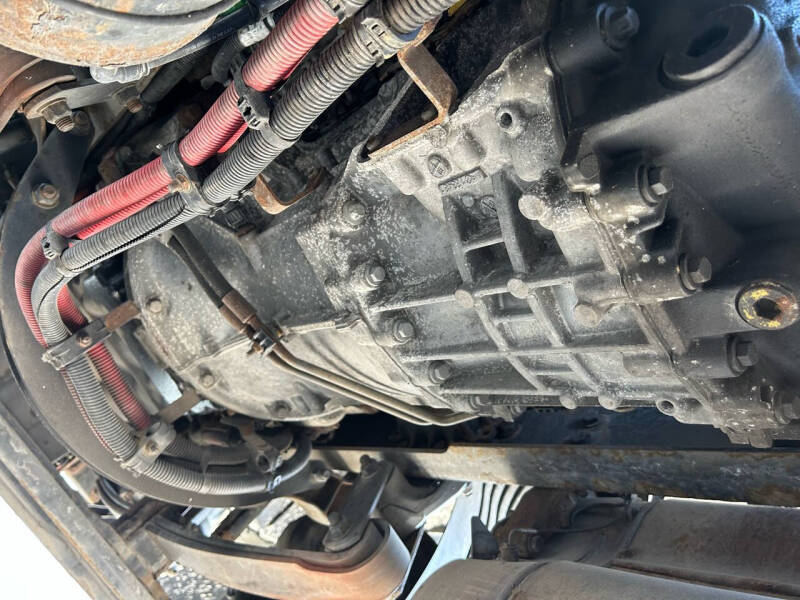 2016 Freightliner Cascadia 113 Semi Truck