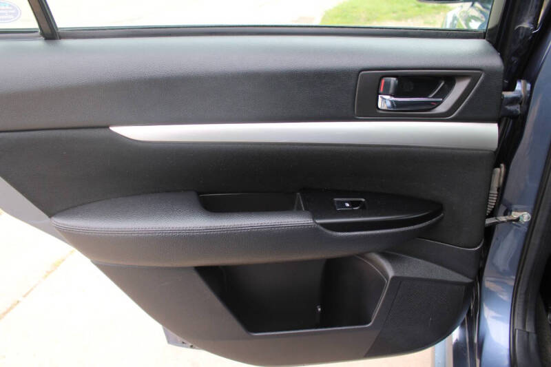 2013 Subaru Legacy 2.5i Premium
