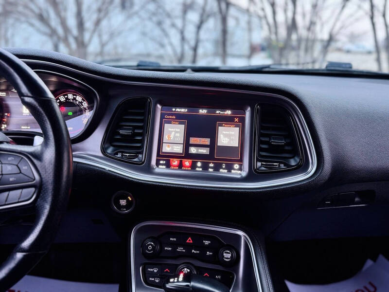 2020 Dodge Challenger GT