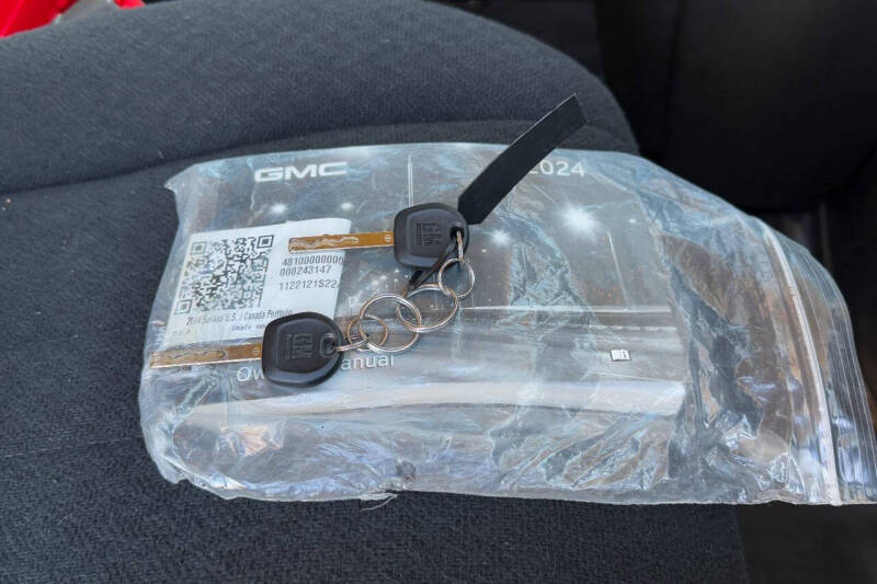 2024 GMC Savana 2500