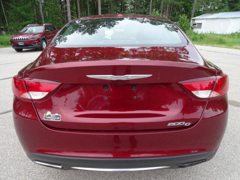 2016 Chrysler 200 C