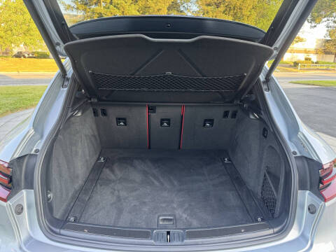 2018 Porsche Macan GTS