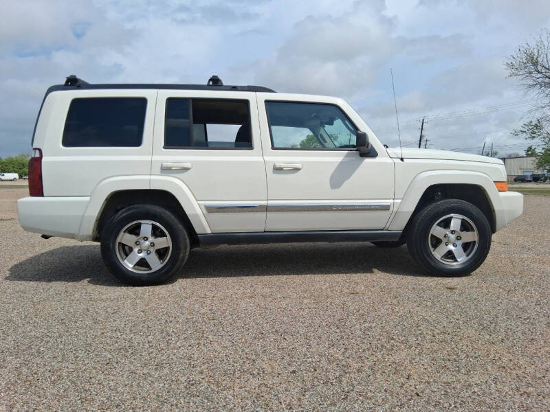 2010 Jeep Commander Sport