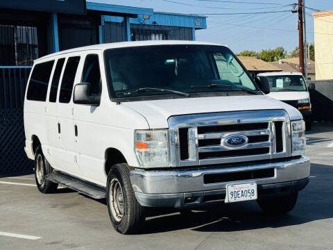 2014 Ford E-Series E-150 XLT
