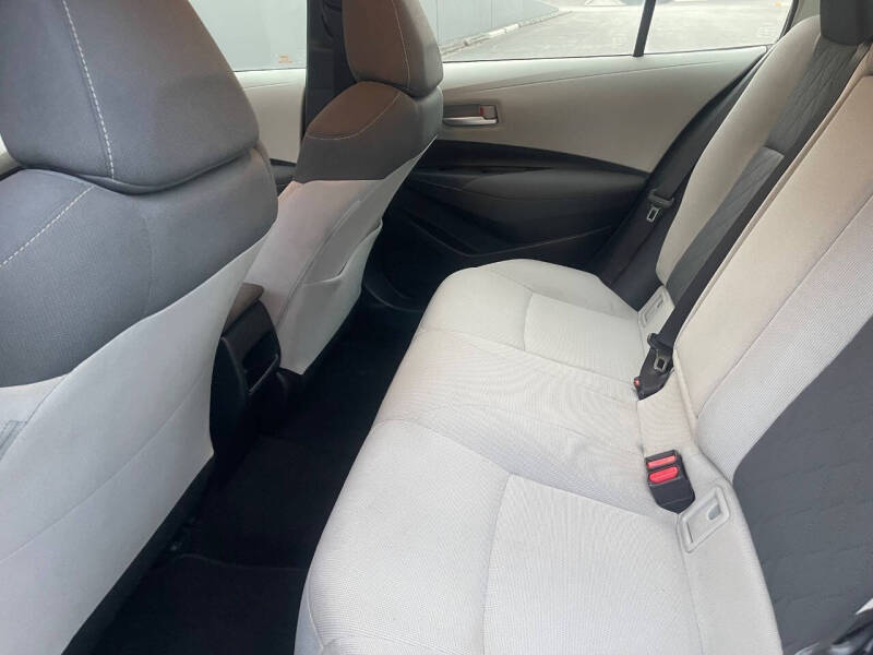 2020 Toyota Corolla LE