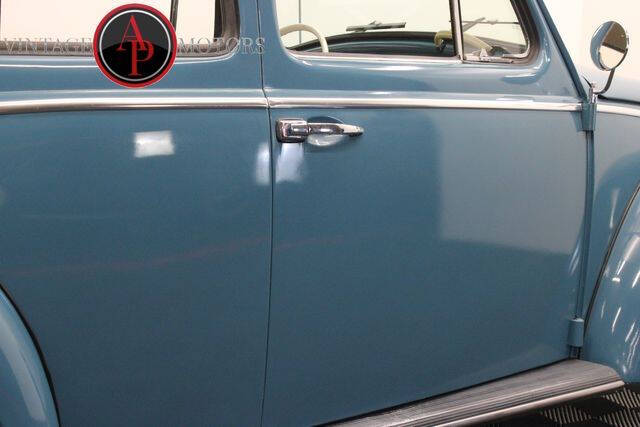 1961 Volkswagen Beetle