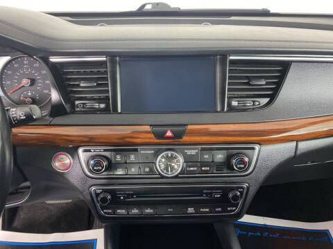 2018 Kia Cadenza Technology