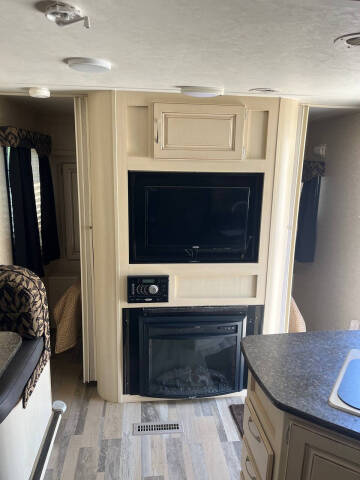 2017 Winnebago Minnie