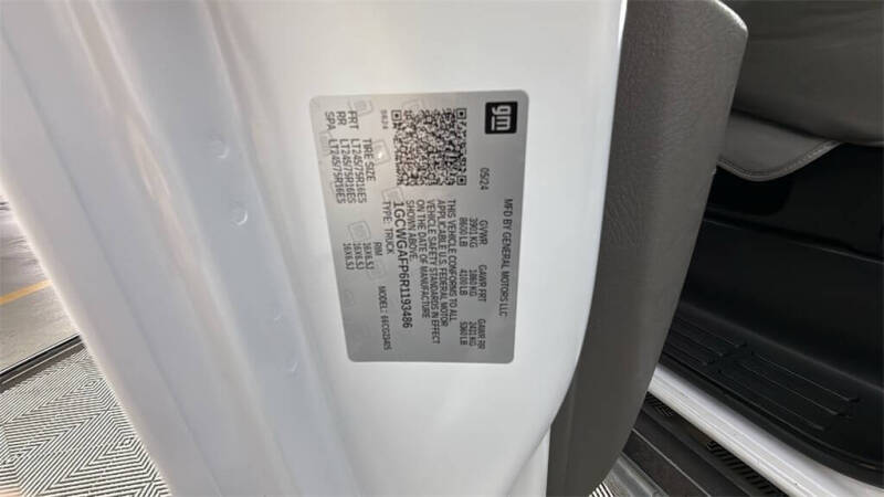 2024 Chevrolet Express 2500