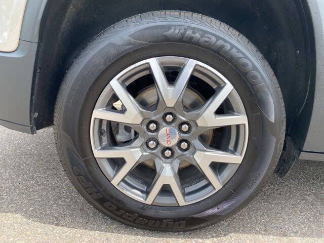 2022 GMC Acadia SLE