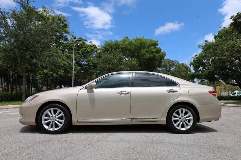 2011 Lexus ES 350